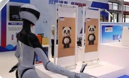 一季度服务消费亮点频现 新动能撬动经济增长新引擎