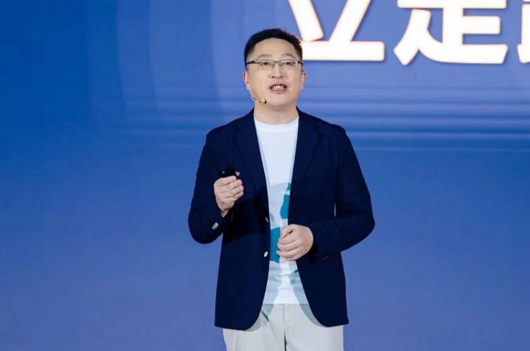 “华为智擎”新品牌正式启航，华为超充战略及系列新品重磅发布