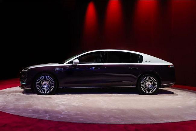 北京车展重磅！余承东爆尊界 200 万级旗舰新品 华为江淮深化合作再启新程