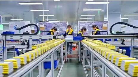 用“中国服务”为轻工业增值赋能