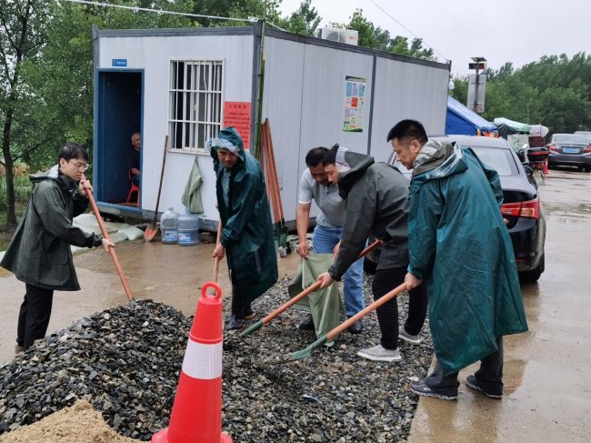 湖北浠水：严抓防汛保安全 筑牢防线护平稳