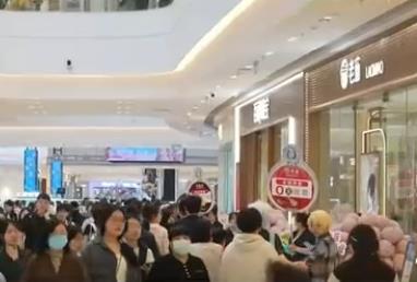 提振消费成效显著：我国消费市场向新向优 提质升级