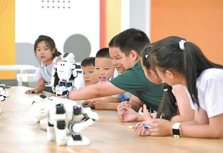 温情守护 暖心关爱　四川全方位织密未成年人保护关爱防护网