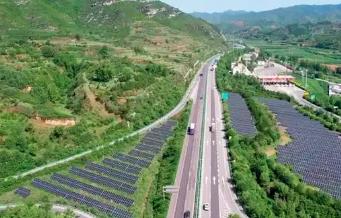 山西：逐绿而行 低碳清风润民心
