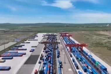 6381.5万吨、428.3万吨，增长！内蒙古陆路口岸进出境贸易呈现“进强出稳”