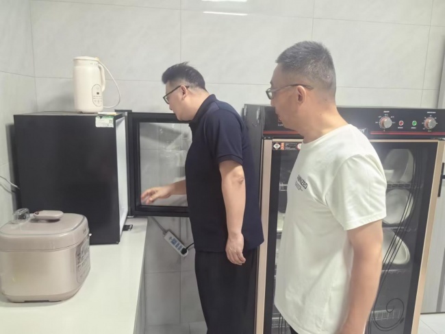 湖北红安‌烟草：筑牢食堂安全防线，守护员工“舌尖”安全