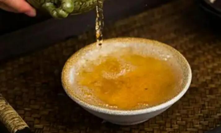 质量可控、工艺统一、安全稳定 湖北枣阳黄酒进入标准化发展新阶段