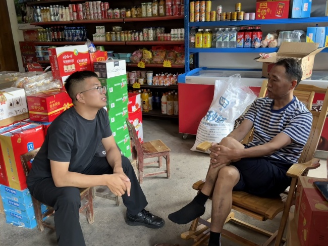 步履践初心 服务暖街巷