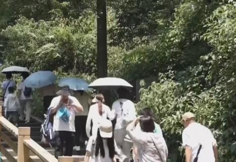 “锦”上添花！《八仙！》带火非遗“新”生意 一张票根解锁“神仙”之旅