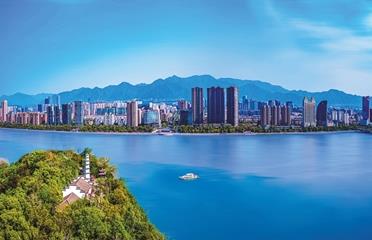 浙江桐庐：“中国民营快递之乡”的“新棋局”
