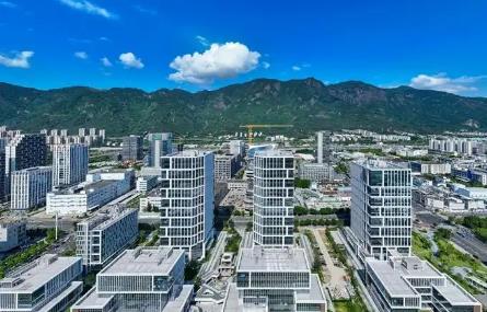 福州招商跑出提质增效“加速度” 上半年落地项目超400项