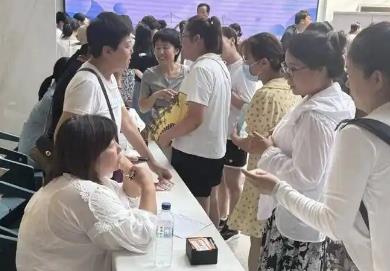 四川加强金融支持 多维赋能妇女创业就业