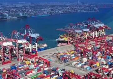 今年前8个月 我国与112个国家和地区进口、出口双增长