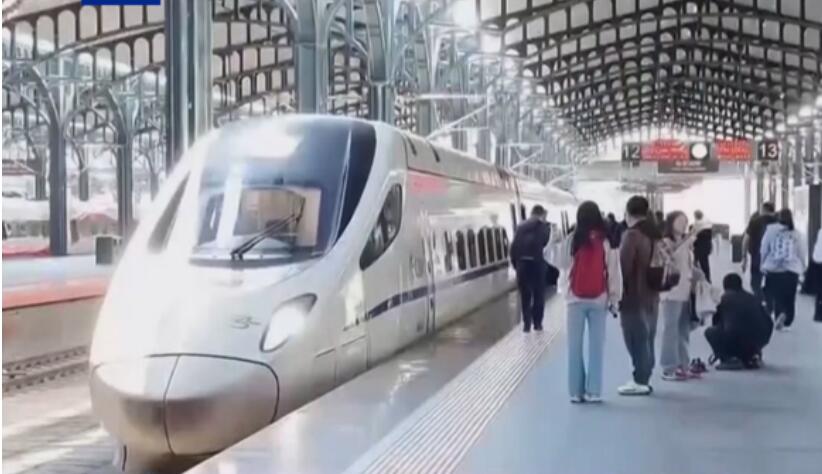 最北高铁正式通车 我国高铁版图向北延伸