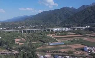 高铁新线路将宝藏景点“串珠成链” 各地文旅准备好了吗？