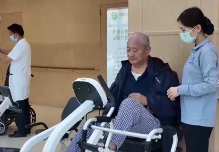 健康新需求催生养老服务新供给 医养结合托起幸福“夕阳红”