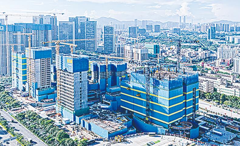 全国首个医疗建筑鸿蒙工地亮相深圳赋能湾区高品质医疗建筑建造