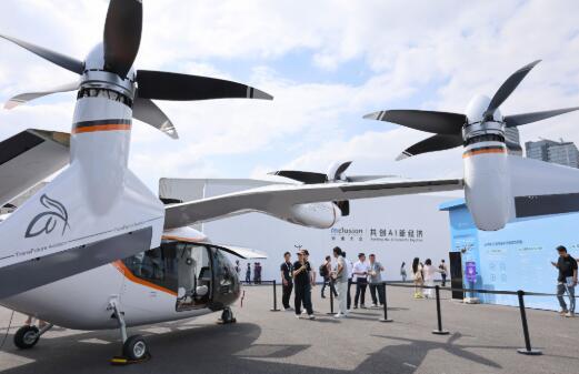 直面发展关卡、产业蓄能向上 eVTOL竞速低空经济商业蓝海