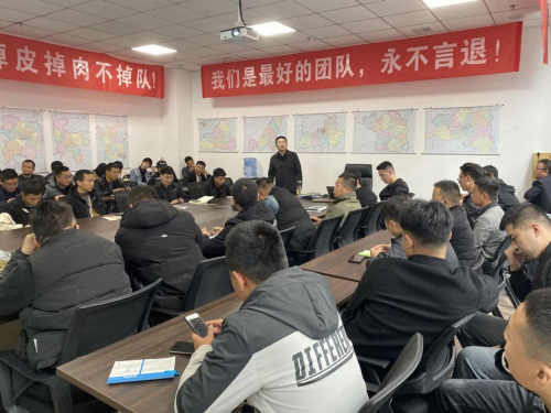 医药行业首家产业互联网平台熊猫药药，如何在半年时间实现0到5个亿