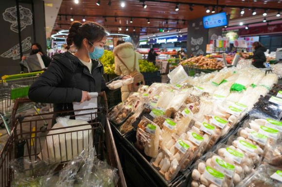 义务为业主买菜：贵阳市花果园白宫附近物业的这项服务好贴心！