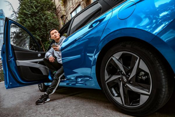 北京现代伊兰特，收获甜甜的恋爱