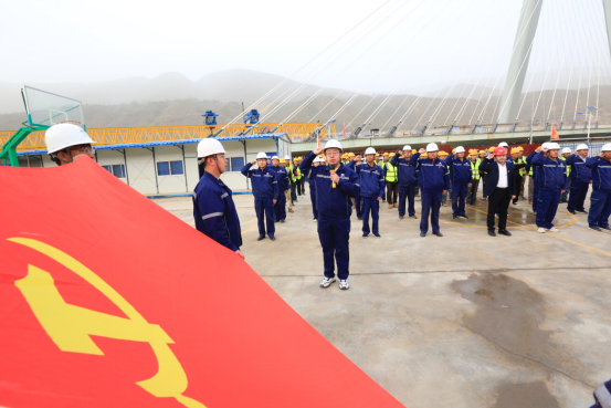 延安精神引领中国二冶兰州柴家峡黄河大桥建设