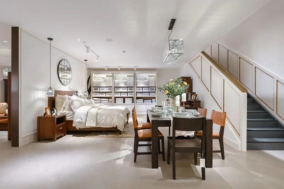 Harbor House.jpg Harbor House.jpg