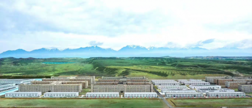 风雪中前行-海宸发展实业与新疆一杯好奶特色乳业达成深度战略合作