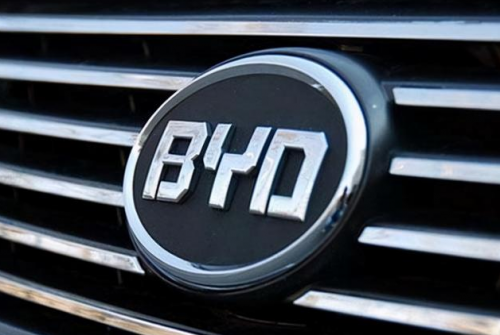 新时代下的比亚迪员工，李珂用她的努力书写品牌辉煌