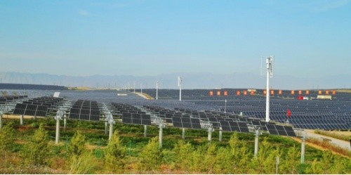 亿利集团王文彪为国家双碳战略提供解决方案，打造国家级示范工程