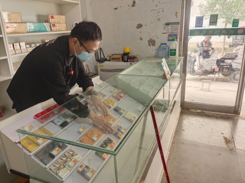 开封祥符：暖心服务不断档 农村小店大变身