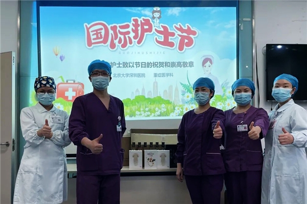  “本来生活”献礼国际护士节：为深圳一线医护人员送上节日慰问 