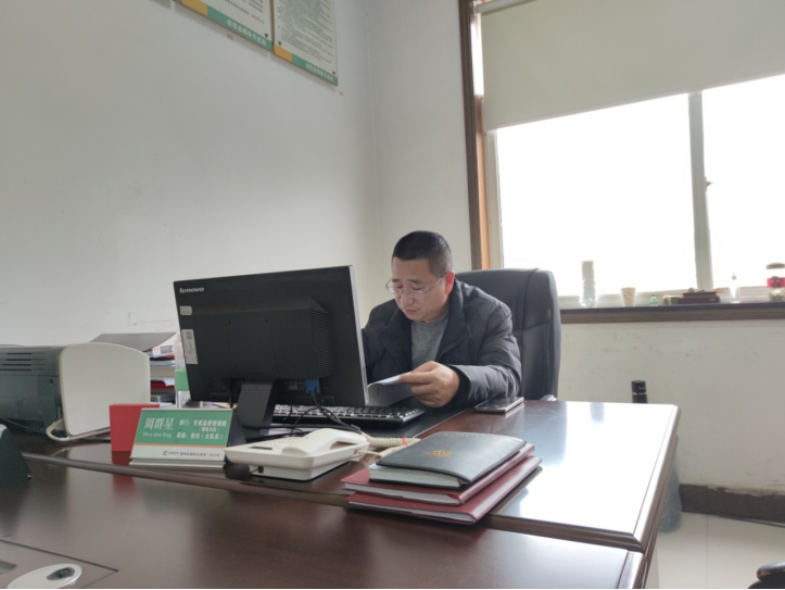  湖南邵阳新邵烟草：一腔热血勤珍重 洒去犹能化碧涛