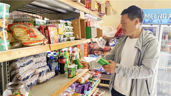 坚守二十三载 诠释舐犊情深