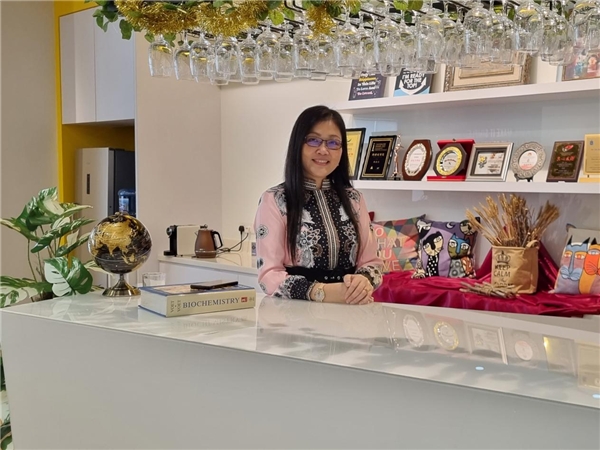 创牌实现逆增！马来西亚教授两次选择海尔冷柜