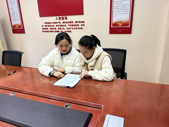 洪山烟草张家湾管理所（市场部）多措并举“零距离” 服务客户“更满意”