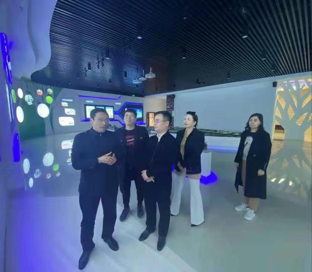 推进乡村振兴实现共同富裕