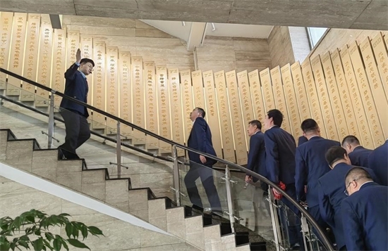 辽宁锦州市局（公司）：学雷锋的多种“姿势”，“解锁”一下！