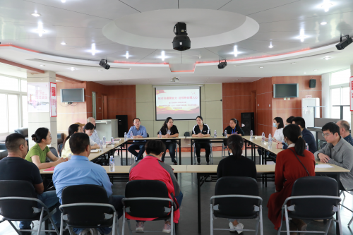 近邻有爱，把温暖送进群众心坎里