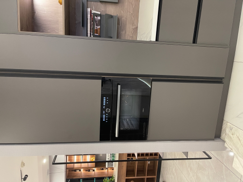 开放式厨房的标配 教你怎么选购一台情投意合的蒸烤炸一体机