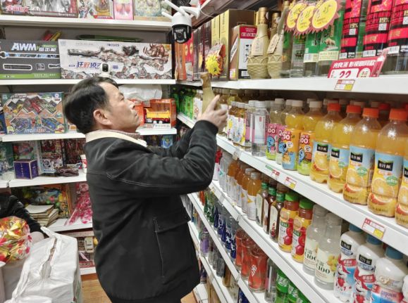 江苏金湖：温馨便利小城大爱