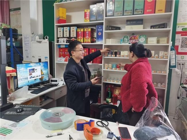 蕲春县烟草专卖局（营销部）开展农网终端专项提升活动