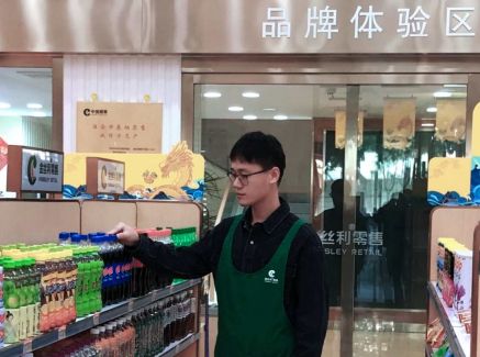 青春新驻 活力直营——新人驻店蜕变记