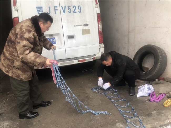 以雪为令 情暖寒冬