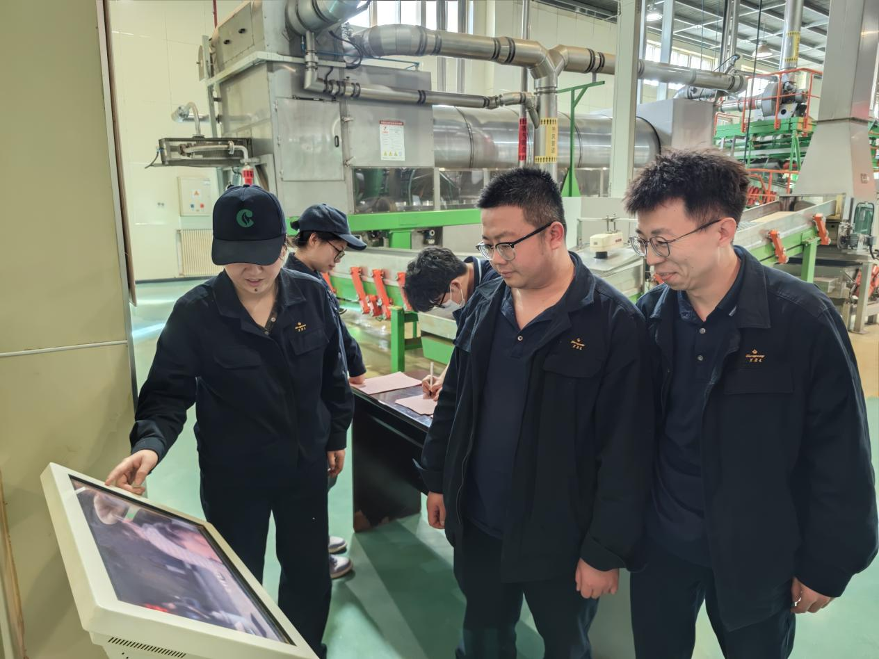 吴忠卷烟厂多维化普法营造良好消费环境