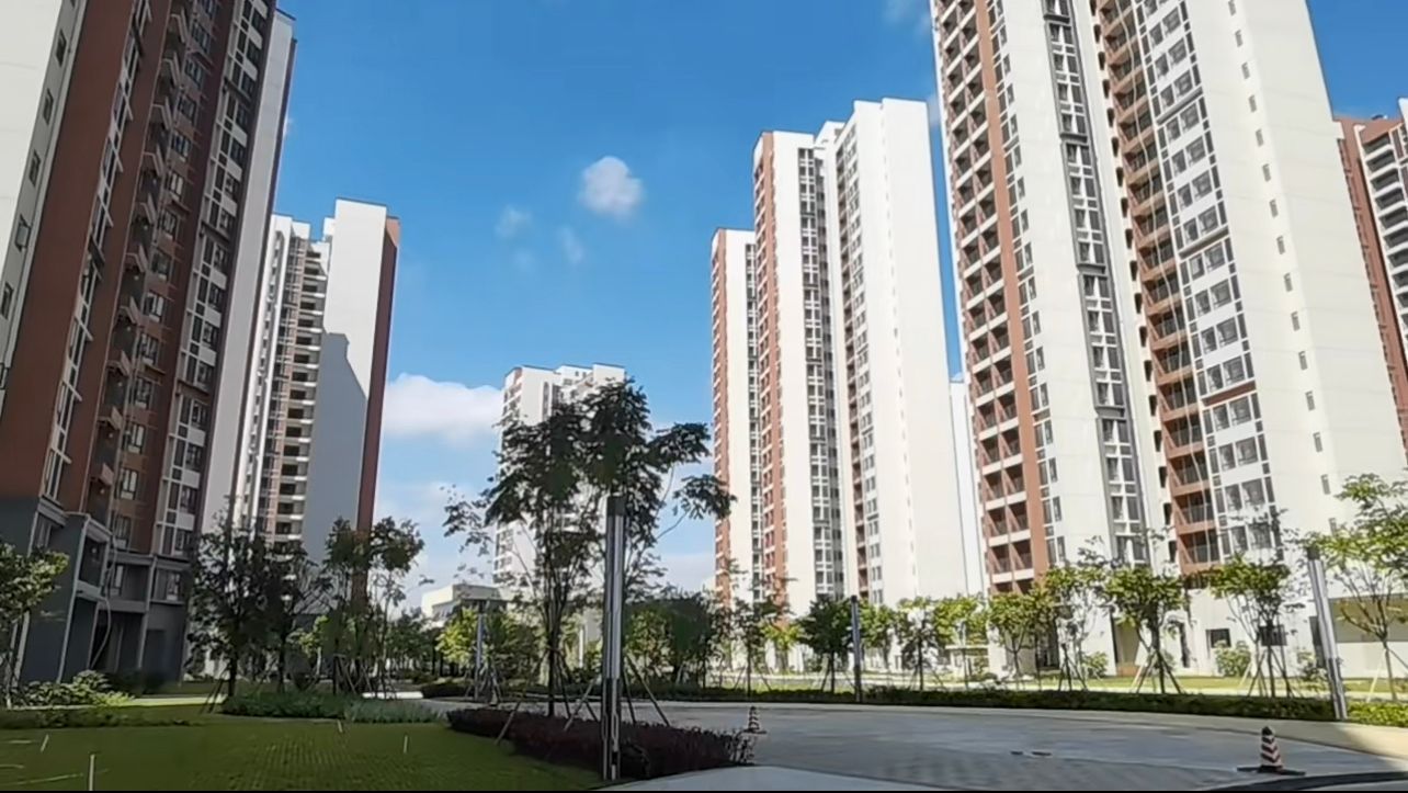 广州人和镇：实现重大项目高速推进与社会大局和谐稳定双赢局面