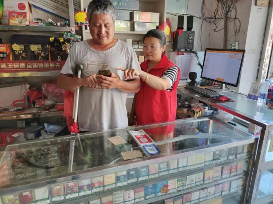 “银发”小店焕新记