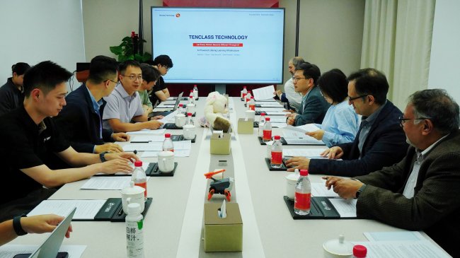 当AI竞争走向生态能力，十方融海进入国际专业视野