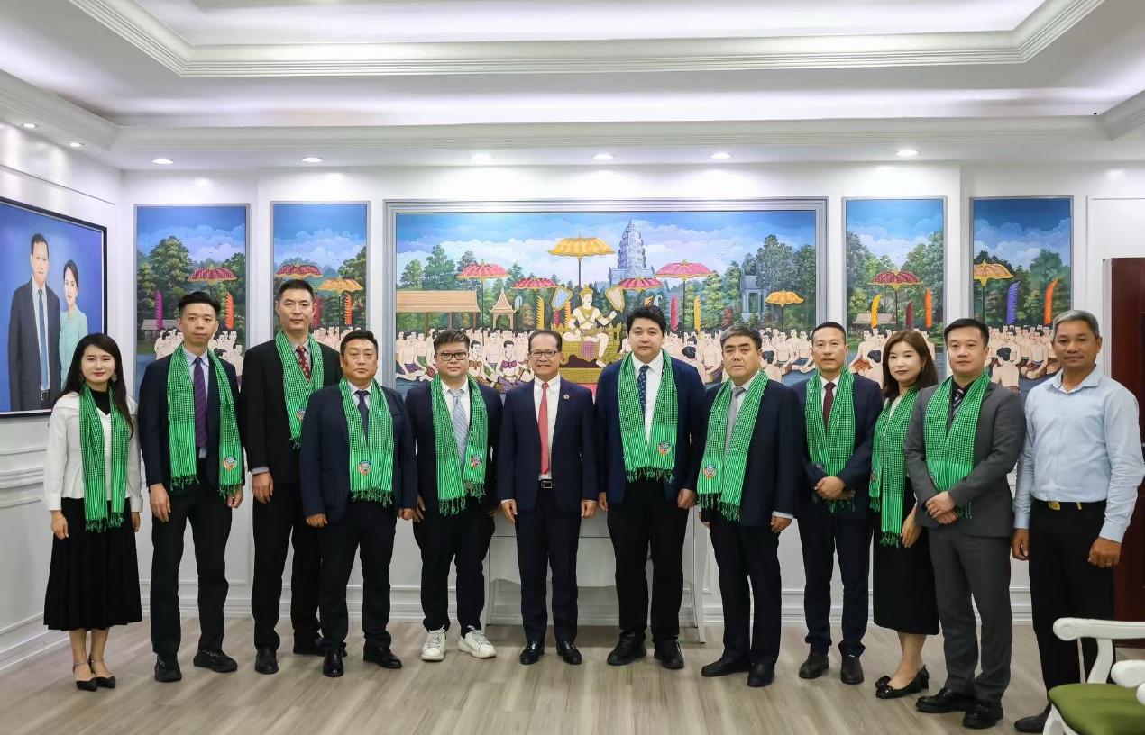 丝路社会科学研究院访问柬埔寨环境部 共探中柬绿色发展合作新机遇